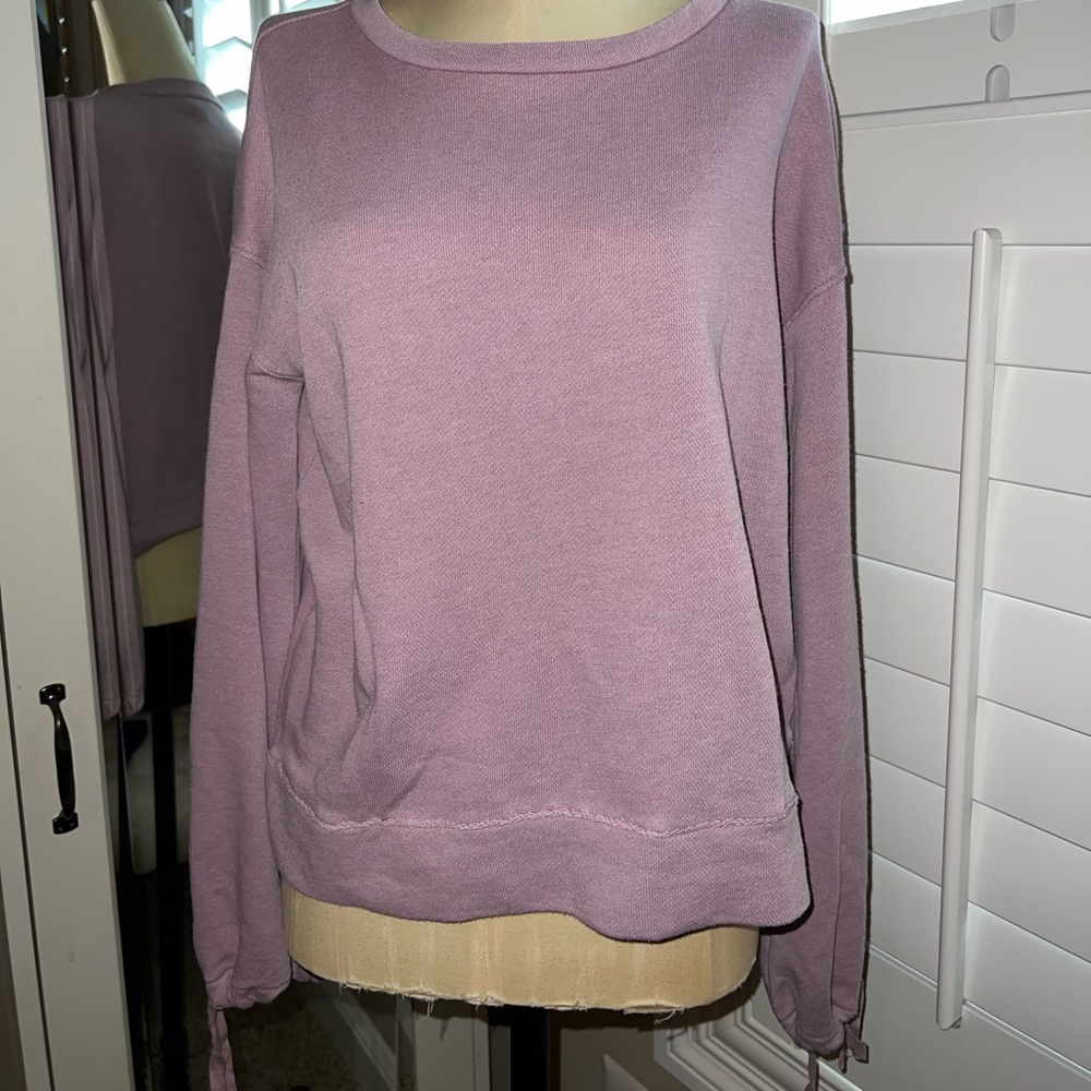 American Eagle Sweatshirt